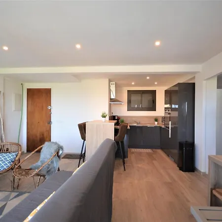 شقة Apartamento Con Piscina Comunitaria. Tcanigo9b