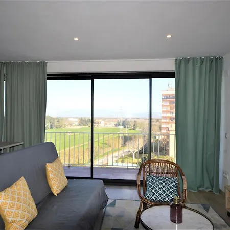 شقة Apartamento Con Piscina Comunitaria. Tcanigo9b